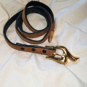 𝅺vintage Brown suede belt MZA of NY thin belt gold buckle